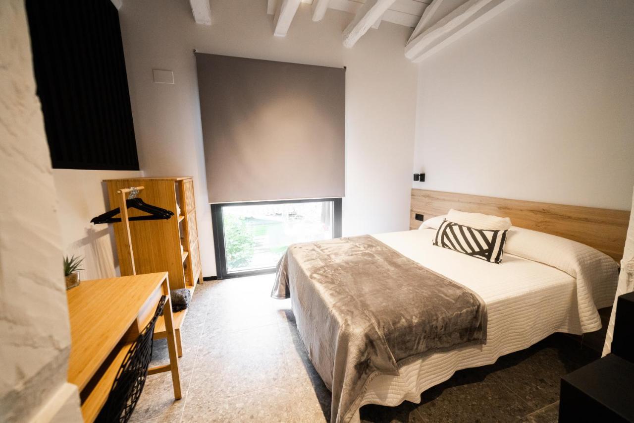 Apartamentos Mk77 Leon - Lahoz Bagian luar foto