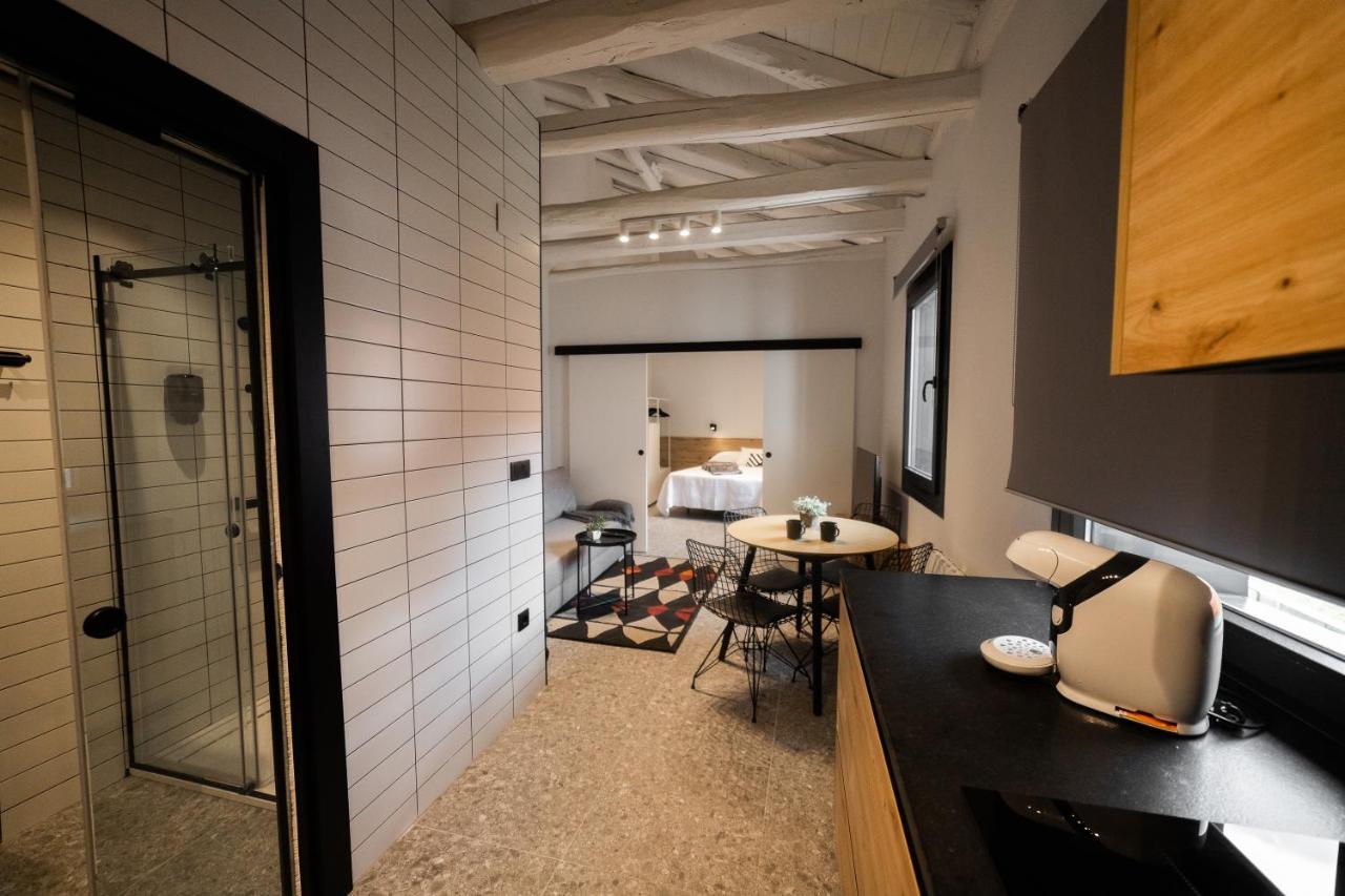 Apartamentos Mk77 Leon - Lahoz Bagian luar foto