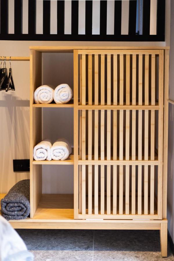 Apartamentos Mk77 Leon - Lahoz Bagian luar foto