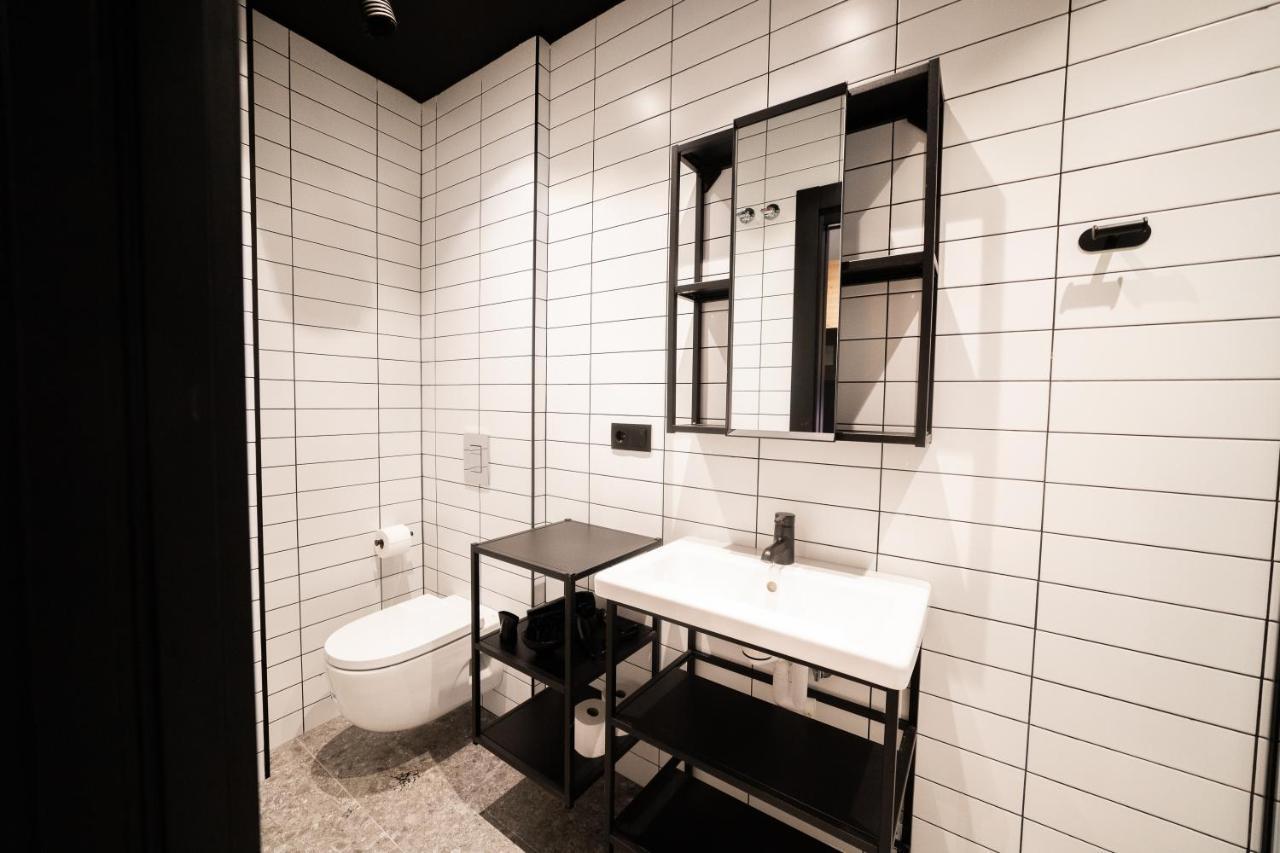 Apartamentos Mk77 Leon - Lahoz Bagian luar foto