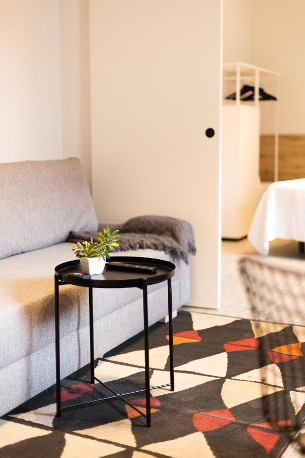 Apartamentos Mk77 Leon - Lahoz Bagian luar foto