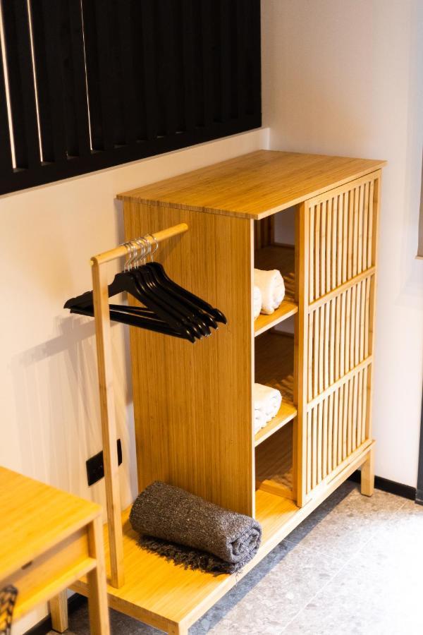 Apartamentos Mk77 Leon - Lahoz Bagian luar foto