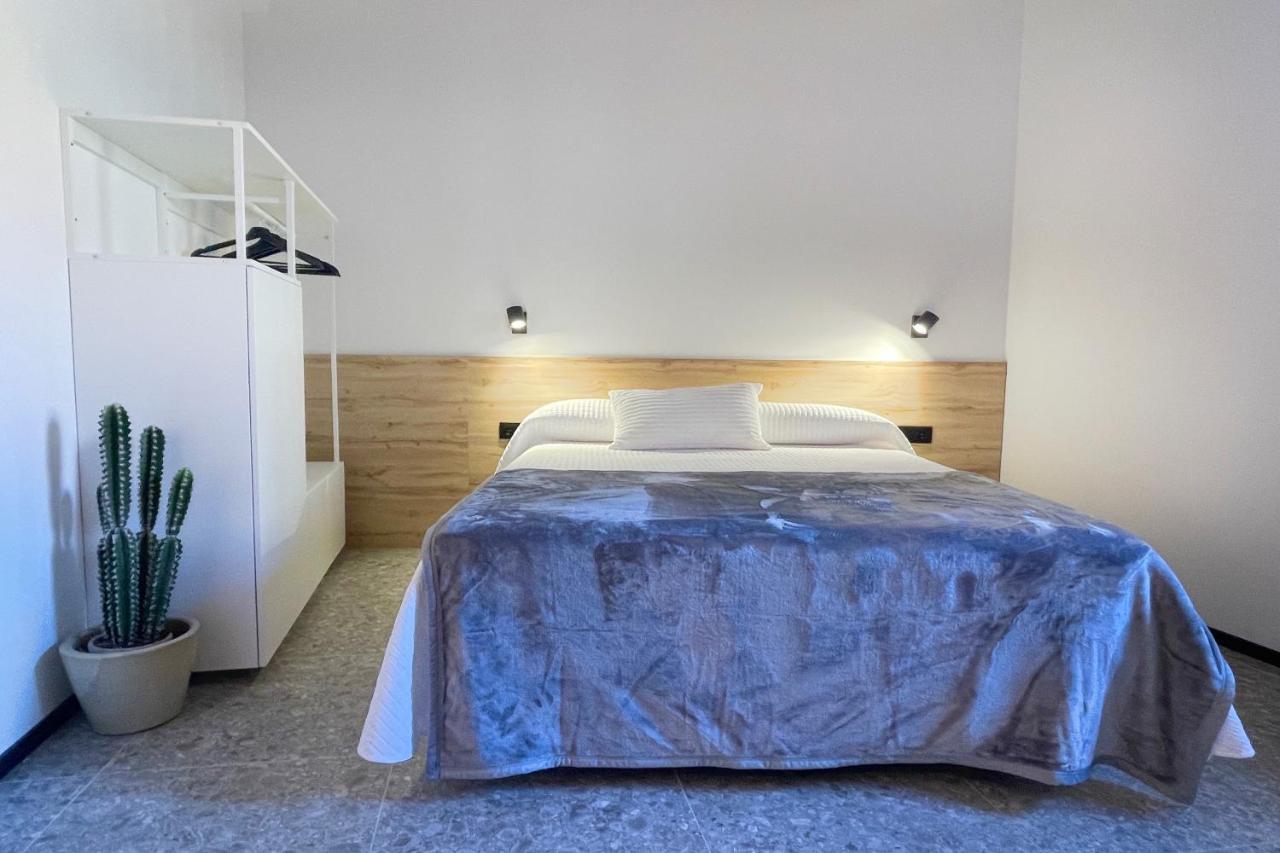 Apartamentos Mk77 Leon - Lahoz Bagian luar foto