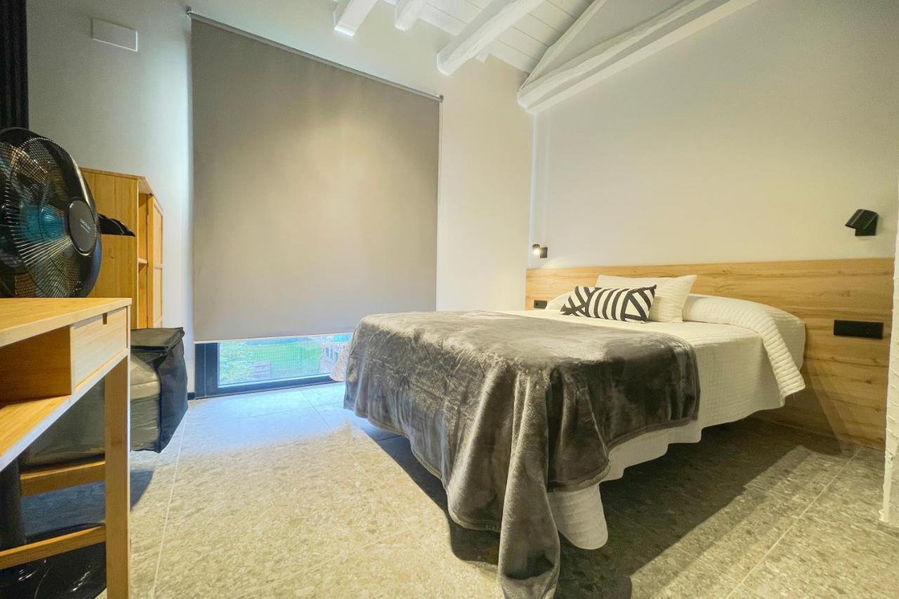 Apartamentos Mk77 Leon - Lahoz Bagian luar foto